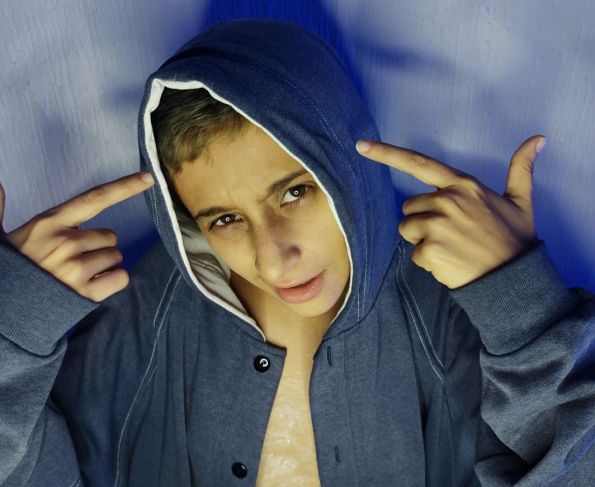 'CUIR: más cerca de mi nombre' aborda las no binariedades del género